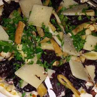 Radiccio Parmesan Pizza