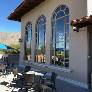 Beautifully tinted windows in a foothills home