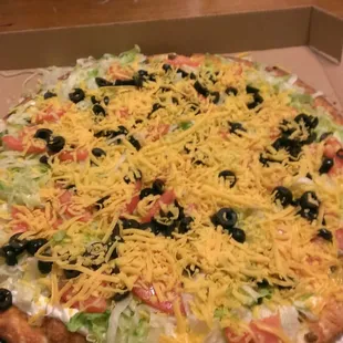 XL taco pizza, I have been hungry for this all day.