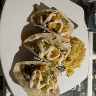 fish tacos (with mahi mahi)