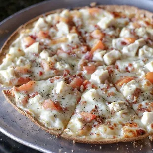 Roadside Bar &amp; Grill in Old Hickory area of TN has live music most nights and a tasty menu of chef-inspired food like specialty pizzas.
