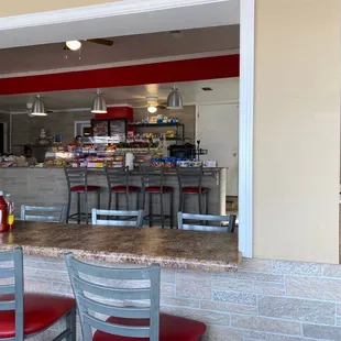 Ordering station, bar &amp; seating.