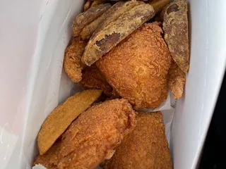 Chester's Fried Chicken