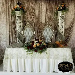 Main table backdrop decor by Roan. 
WWW.ROANDECOR.COM