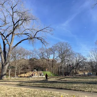 Second playground w cool stuff!
