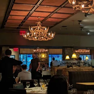 ramen and noodles, interior