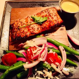 Cedar Plank Salmon