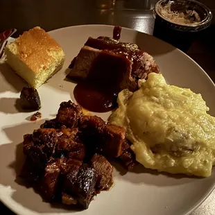 Barbecued Brisket and Burnt Ends