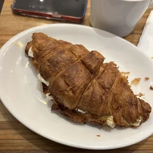 Za&apos;atar and Cheese Croissant