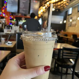 Iced Vanilla Latte