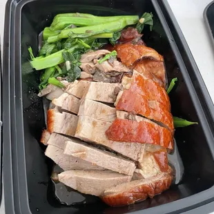Medium size Roasted Duck Medium Set