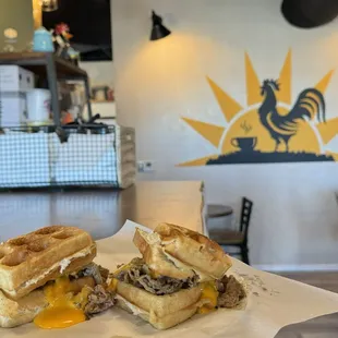 SPICY CHEESESTEAK W/ GF WAFFLE