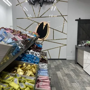 Beautiful display of house chocolates | Roasted | Tampa FL | Feb/1/2021