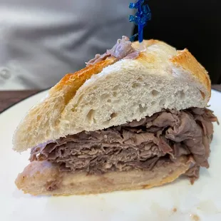  sandwich on a plate