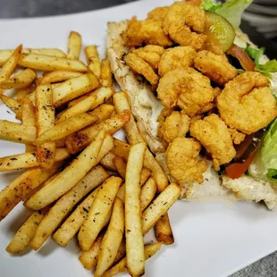 shrimp po boy
all our sandwiches come loaded and with fries