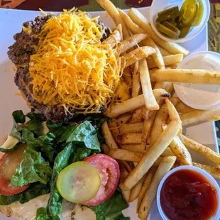 Cheeseburger and fries.