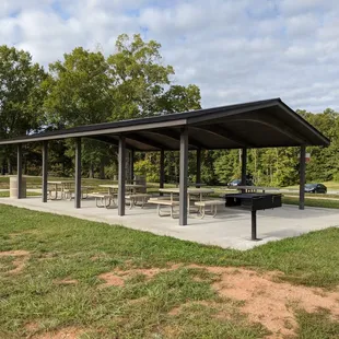Picnic shelter at Rob Wallace Park, Midland NC