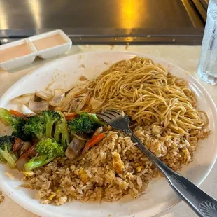 Vegetable Medley, Fried Rice and Noodles (before entree)