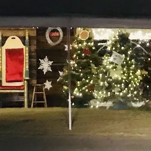 The Santa area, active during the weekend.