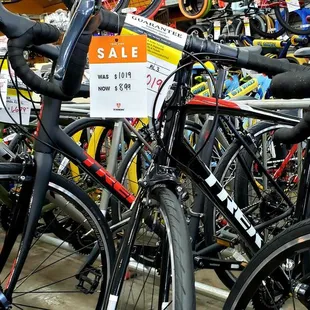 Great selections of TREK road bikes!