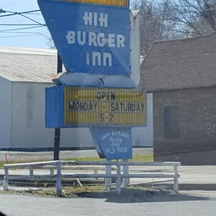 a sign for hihburger inn