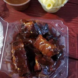 Half Pound Rib Tips Lunch one small side