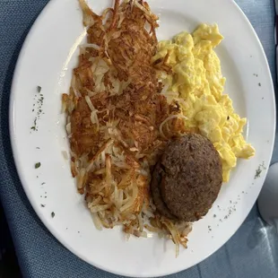 Robert's Deluxe with pancakes