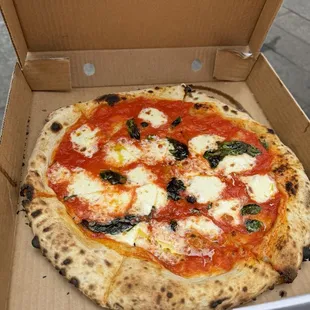 Classic Margarita Pizza