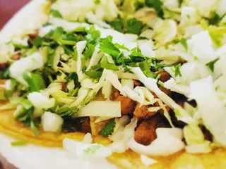 Taqueria y Carniceria El Charrito