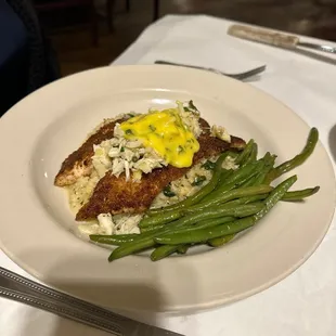 Pecan crusted, redfish, spinach, risotto