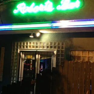 eon sign