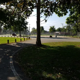 lots of roads and basketball courts