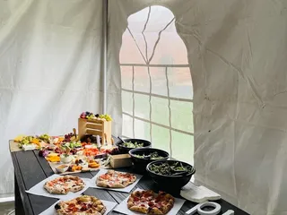 Regina Margherita Pizza