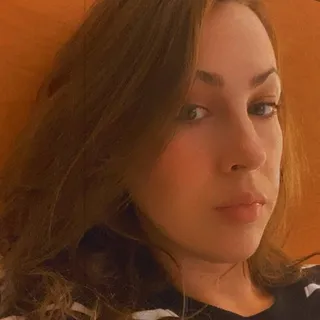 chelsea j.