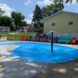Completed baby pool with fountain fixture