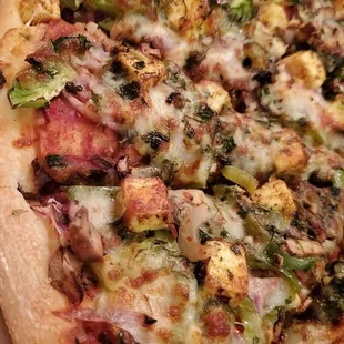 Butter Paneer Pizza