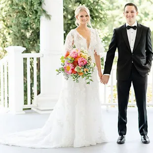 Bright and playful bouquet for this June wedding.