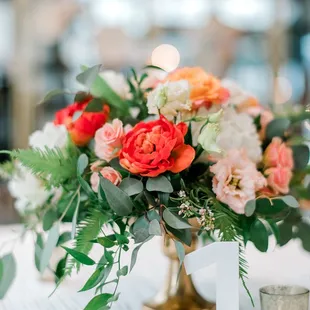 Low and lush centerpiece at Hotel Covington