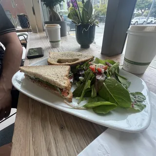 Classic BLT Sandwich