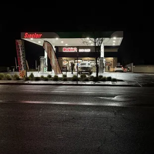 Really upgraded the appearance of this corner from the old junkie Dinosaur station that used to be here.