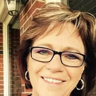 Tammie C.