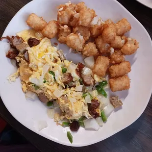 Scrambled egg omelet and tater tots