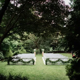 A simple, beautiful, intimate ceremony space. Photo by Kirsten Marie Photography