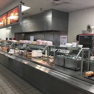 Burgers, pizzas, nachos, and more...