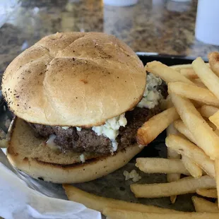 Black &amp; Bleu Burger