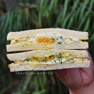 Egg salad sando