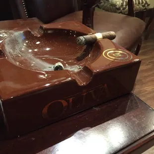 This is the best secret in Lakewood. Great cigar collection and Patrick will point you in the right direction if you're a rookie