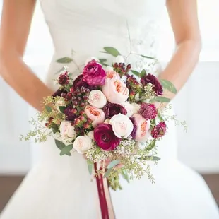 Roses and ranunculus bouquet