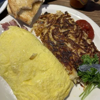 Ham and Cheddar Omelet