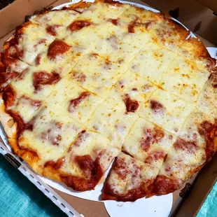 Pepperoni pizza